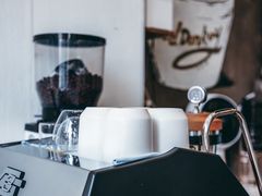 -red donkey coffee
