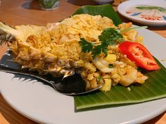 原只菠萝炒饭-大头虾越式风味餐厅(光明广场店)