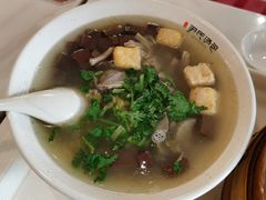 全套鸭血粉丝汤-百年尹氏汤包(湖南路狮子桥店)