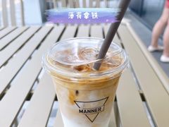 -M Stand(上海人民广场来福士店)