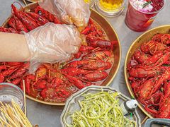 -何师烧烤Pro ·小龙虾·江湖川菜·精酿啤酒(太古里店)