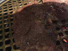 -唯成•韩国炭火烤肉 유성고기