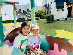 -水桶王国主题餐厅·聚会·生日派对·亲子活动·家庭套餐(亚龙湾希尔顿店)