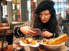 -I HOLIC艾豪丽披萨(KKone店)