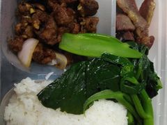 叉烧拼蒜香鸡-都城快餐(龙泽商业大厦店)