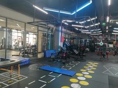 -豪思成DK健身私教连锁(凯乐国际店)