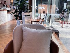 -Line 咖啡(石厦花园店)