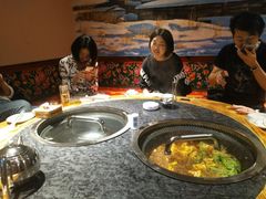 -东北食府·铁锅炖(花溪湾店)