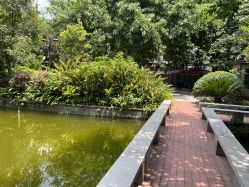 -莲生母婴月子中心(清水河公园店)