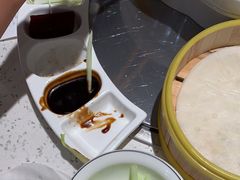 -三人行骨头王火锅(长寿店)