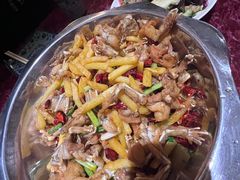 干锅牛蛙-馋嘴蛙火锅