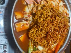 -百年石锅饭·朝鲜族传统民餐