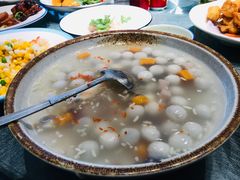 -侬佳蒸菜馆(听潮店)