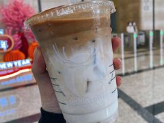 厚乳拿铁-瑞幸咖啡(青秀区龙光世纪A座店)
