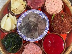 -八一路好吃街(雨田商务大厦店)