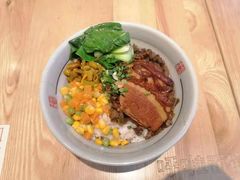 -呼啦面馆·头牌豌杂面(珠江国际B区店)