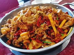 干锅牛蛙-馋嘴蛙火锅