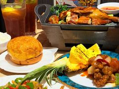 -滋味满屋美食坊(上海街店)
