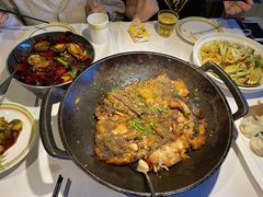 干锅蝶鱼头-开海·红岛海鲜虾水饺(石老人店)