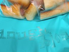 -Dough&Joe团憩(瑞虹天地月亮湾店)