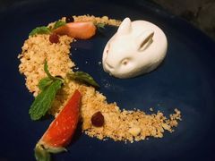 白兔奶冻-C&R西班牙餐厅