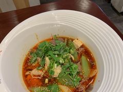 -成都你六姐·牛肉冒菜(城市集市合生汇店)