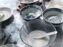 -周大娘牛乳(旧寨古村总店)