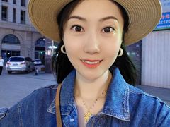 -鲁邦国际风情街(麦世达韩国精品百货店)