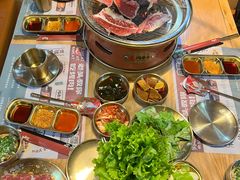 -闻老头·菊花炭烤肉(D11店)