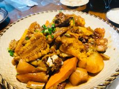 -95号酱骨·一块豆腐(展春园西路店)