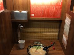 -一兰拉面(新宿中央东口店)