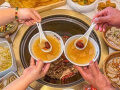 -锅当当铁锅炖烀饼王(长泰广场店)