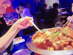 -徐记小怪兽肉蟹煲店(哈西万达金街店)