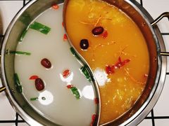 花胶鸡骨汤锅-九牛捞火锅(文化路店)