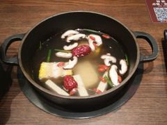 -呷哺呷哺 小火锅 (浦东新欧尚超市店)