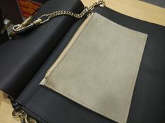 -莱靓奢侈品洗护改衣店(新世界百货崇文店)