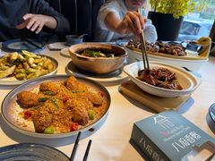 -八府香鸭·啫啫煲(华山路店)