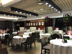 大堂-山泉公馆酒家(广州东站店)