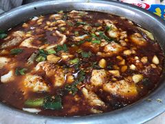 -金良酸菜鱼(宁海路总店)