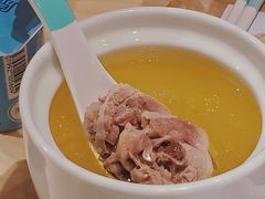 -老乡鸡(上海白玉兰广场店)