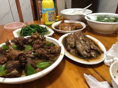 -山里人家土菜馆(茅山店)