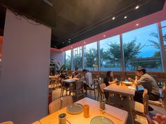 大堂-人间酒暖·Go blanc·烧鸟·深夜食堂(陆家嘴店)