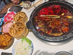 -卤校长老火锅(杨家坪直营店)