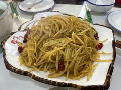 酸辣土豆丝-张记荞面馆