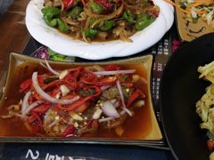 -萨宁音登锡伯风味餐厅(一楼店)