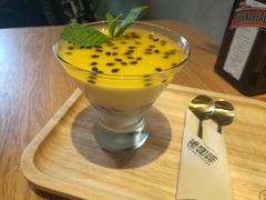 -ZING COFFEE 镜咖啡