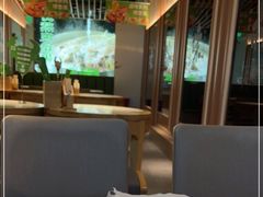-百春原湖南牛肉粉(百联世纪店)