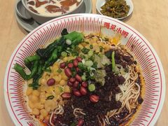 -遇见小面(站西路店)