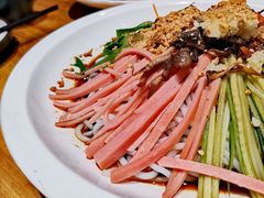 老滇凉米线-老滇山寨•云南特色菜•地方菜•民族风情歌舞表演(金碧店)