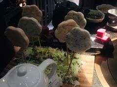 -湊湊火锅·茶憩(新中关购物中心店)